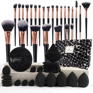 Set de Brochas de Maquillaje Profesional + Neceser de Viaje